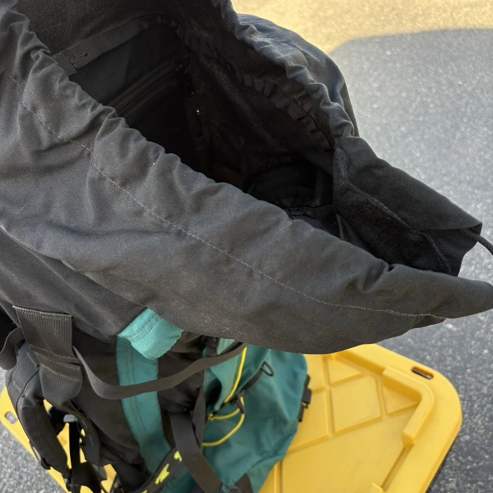 Vtg Mountainsmith Backpacking Pack Black Teal Heritage Internal Aluminum Frame